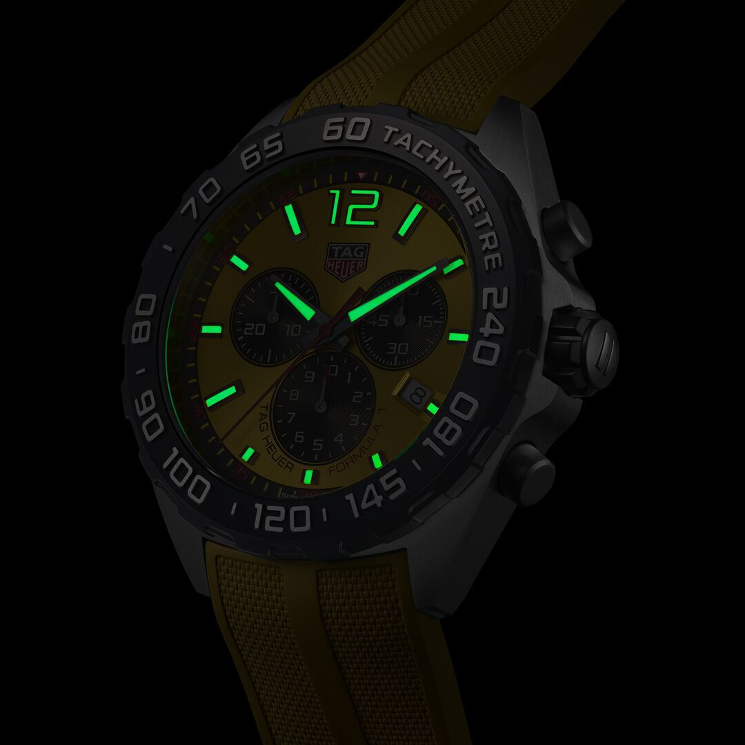 Formula 1 quartz chronograph outlet
